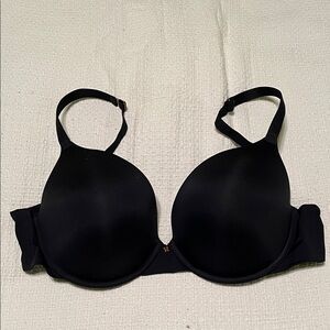 Black Savage X Fenty pushup bra